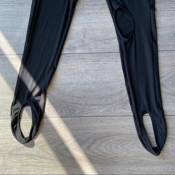 KATE HEWKO  CUT OUT STIRRUP LEGGINGS - Picture 7 of 15
